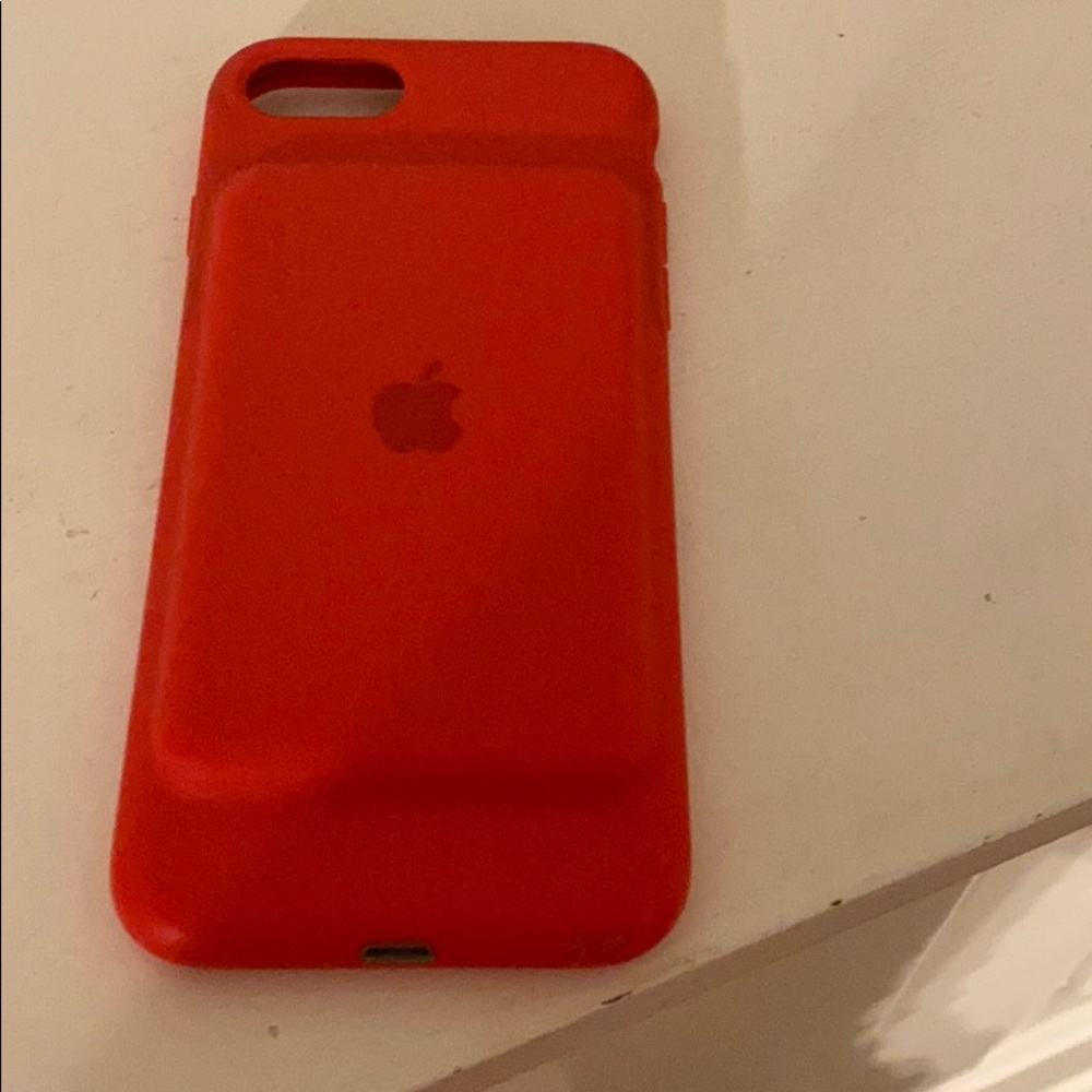 IPhone 8 charging case
